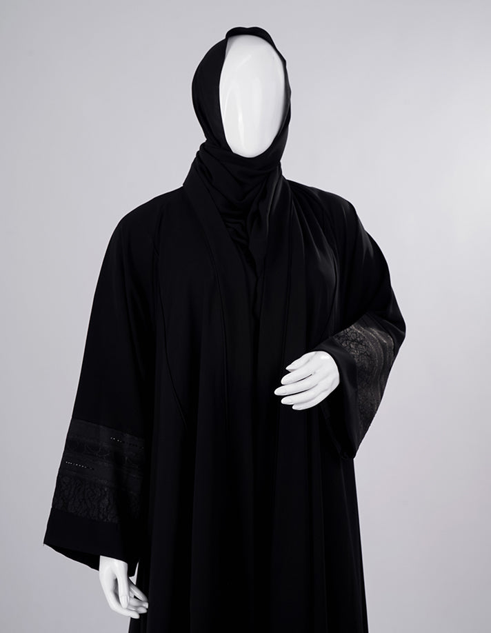 Royal Lace Cuff Premium Black Abaya