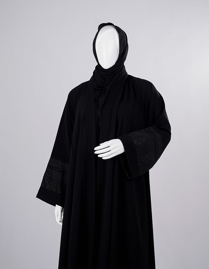 Royal Lace Cuff Premium Black Abaya