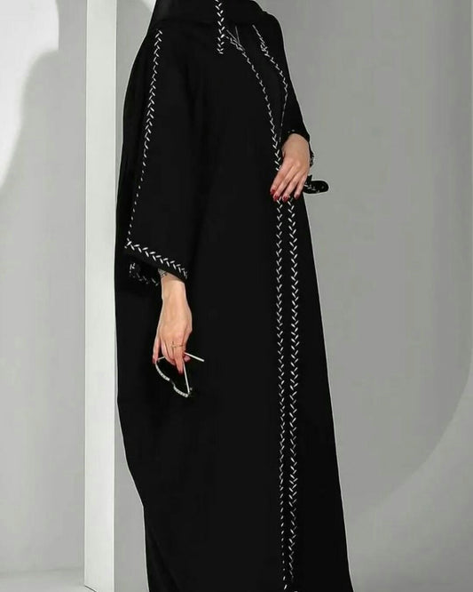 Liara Selma – Classic Black Embroidered Abaya