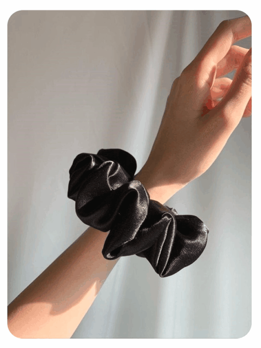 Liara Hair Scrunchie